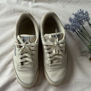 Reebok Classic leather Cream Sneakers